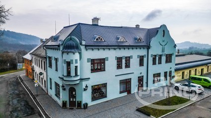 Prodej nemovitosti v obci Valeč, Karlovy Vary - Fotka 3