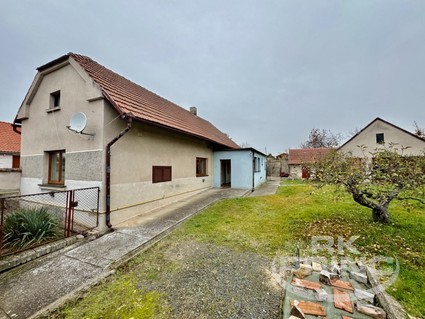 Rodinný dům na pozemku 831 m2, Kozly, Tišice  - Fotka 17